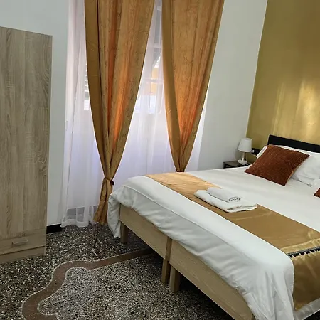 Gold Guest house Genoa